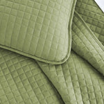 Full/Queen Lightweight Sage Ultra Soft 3-Piece Microfiber Quilt Set